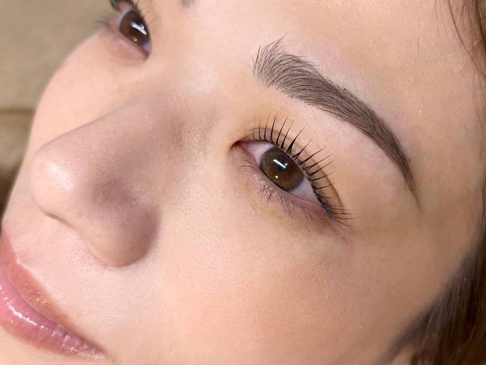 eye design BLINK（上尾）のメンズ眉毛サロン店内写真 1枚目