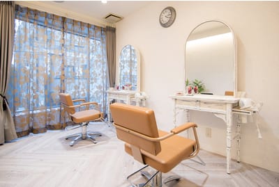 W EYE BEAUTY表参道 店内写真 2枚目
