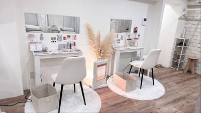 eyelash salon 75. 店内写真 1枚目