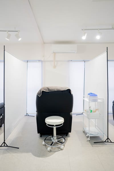 EDGE BROW 恵比寿店 店内写真 1枚目
