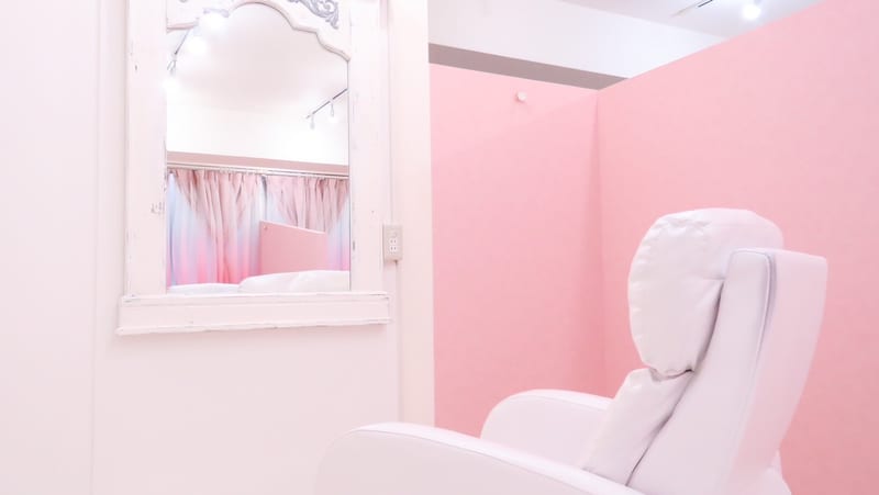 DRESS. まつげ/眉毛専門店 マツエク（福岡）のメンズ眉毛サロン