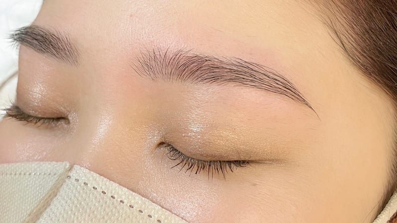 M brow 福岡天神店（福岡）のメンズ眉毛サロン