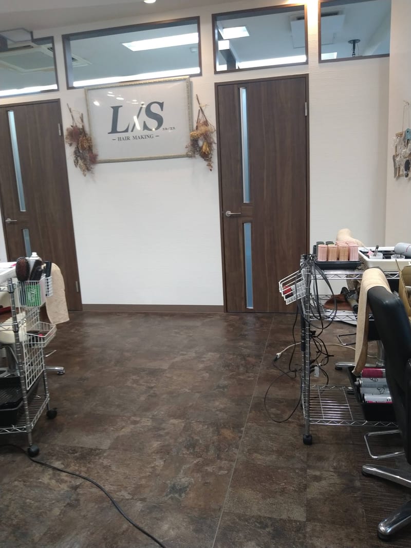 L/S（福岡）のメンズ眉毛サロン
