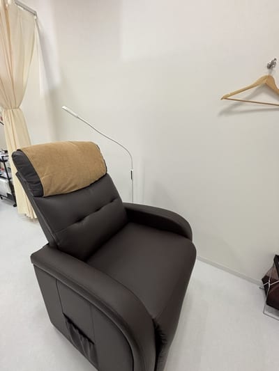 眉毛の王様 福山店 店内写真 4枚目
