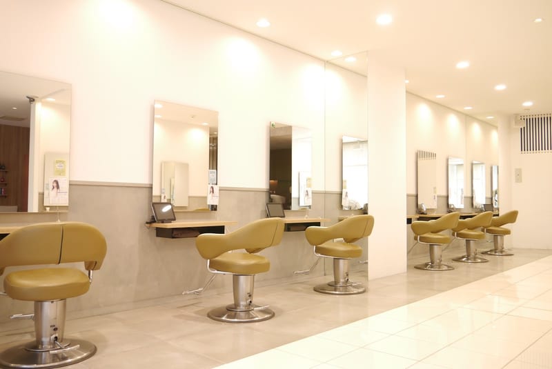 HAIR & MAKE EARTH 船橋店(船橋)のメンズ眉毛サロン