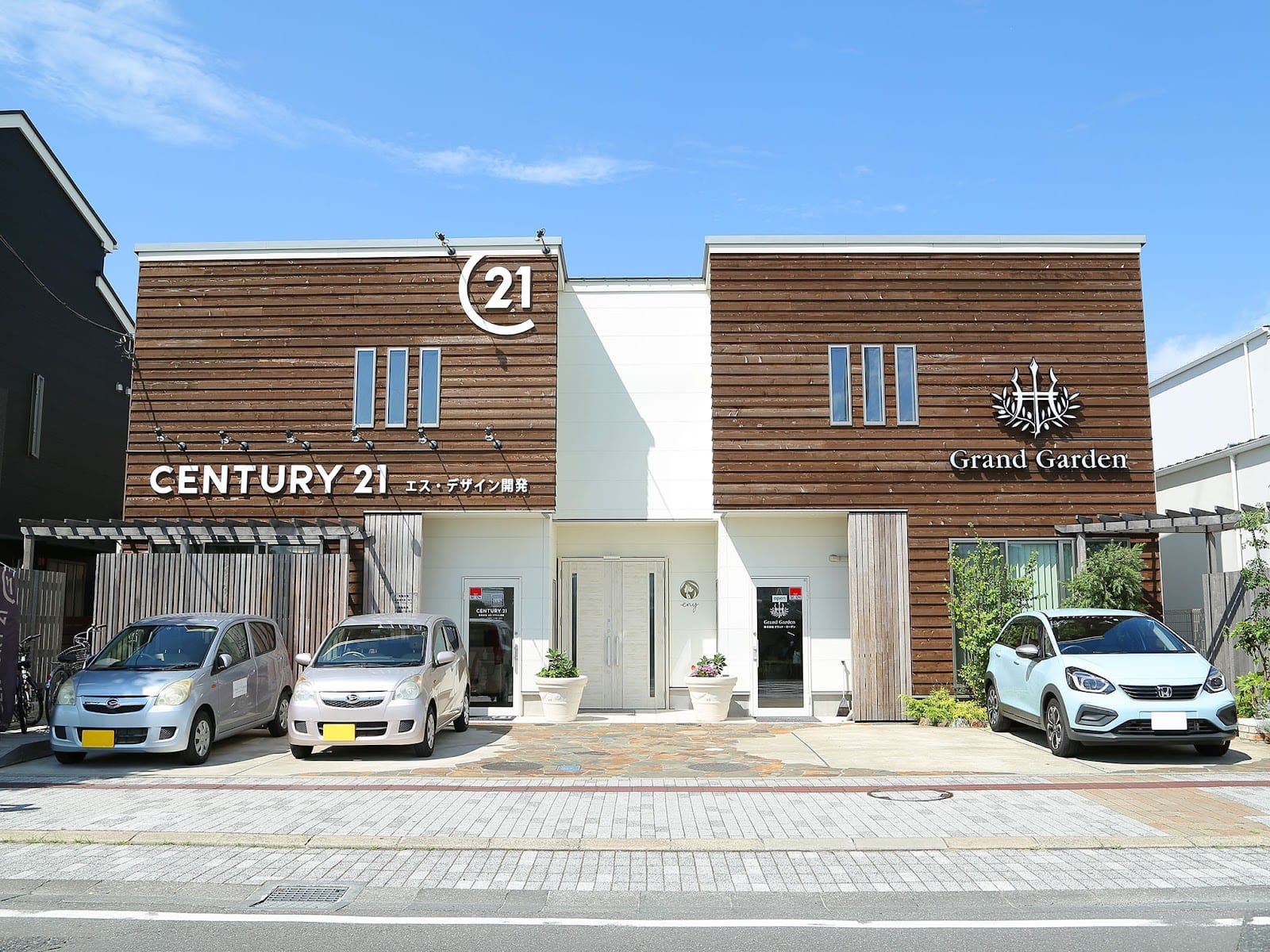 まつ毛と眉毛専門店 eny 船橋日大前(船橋)のメンズ眉毛サロン店内写真 1枚目