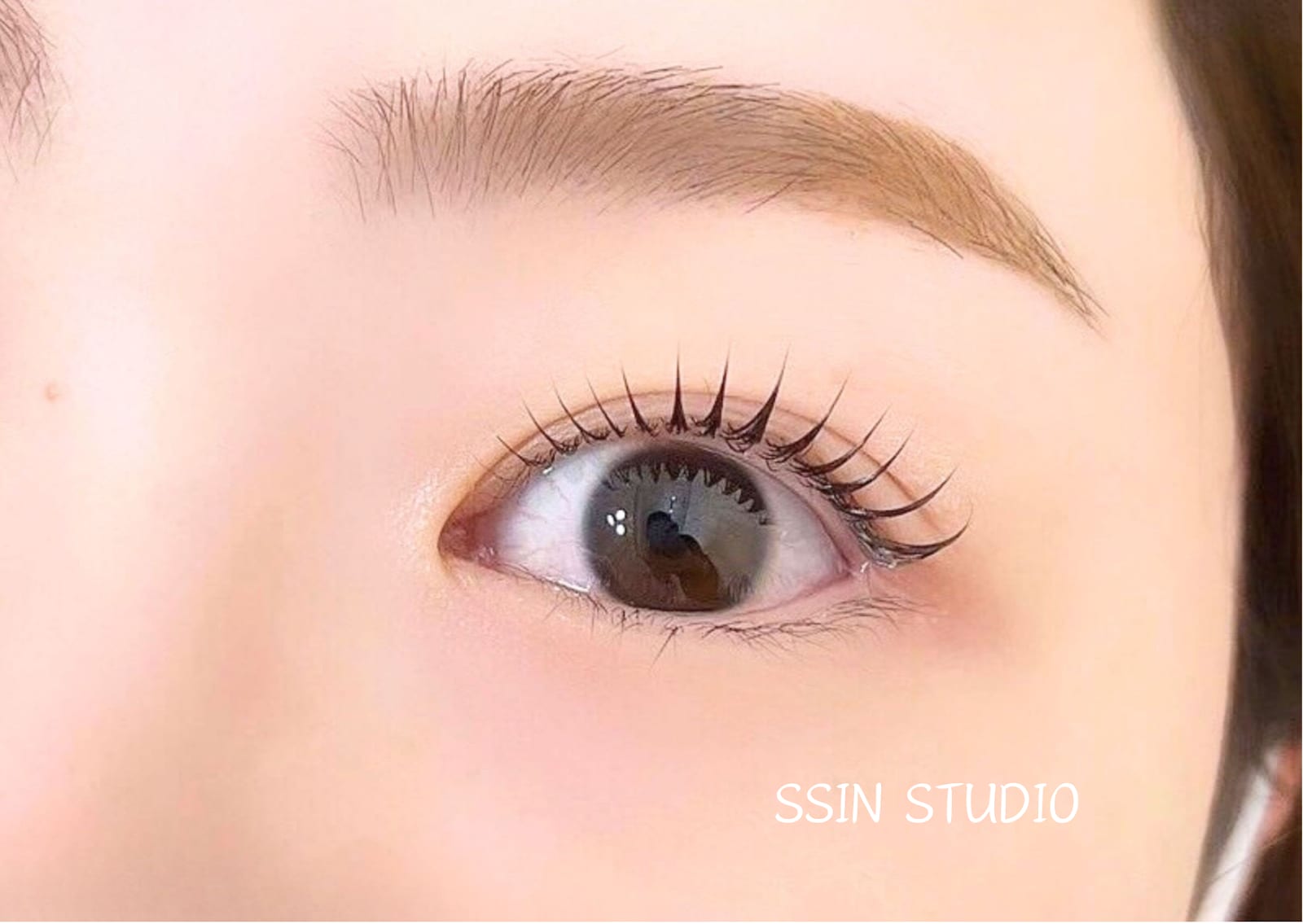 まつ毛パーマ＆眉毛サロン SSIN STUDIO 岐阜店（岐阜）のメンズ眉毛サロン店内写真 1枚目