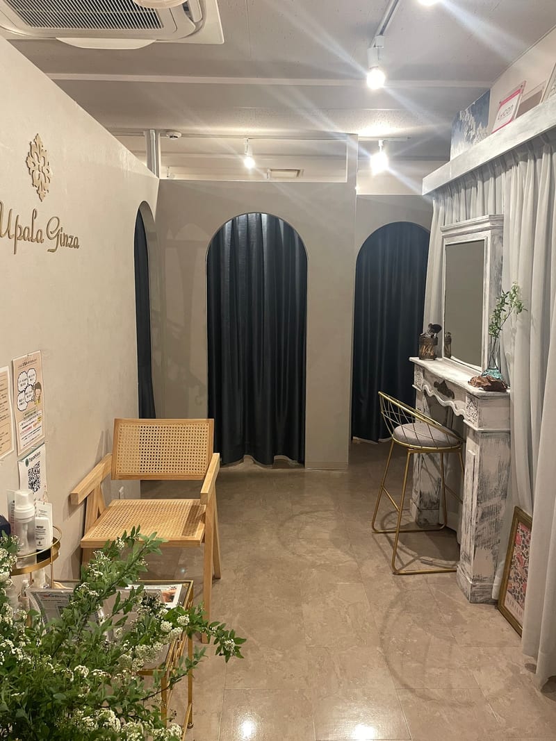 ～ブラジリアンワックスサロン～Upala Ginza（銀座）のメンズ眉毛サロン