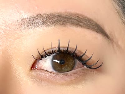 LUCIA LASH BROW銀座 眉毛/まつげパーマ/マスカラパーマ/マツエク/ワンホン/LED 店内写真 1枚目