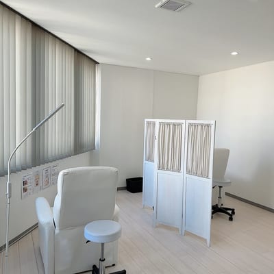 WHITE EYE浜松店 店内写真 2枚目