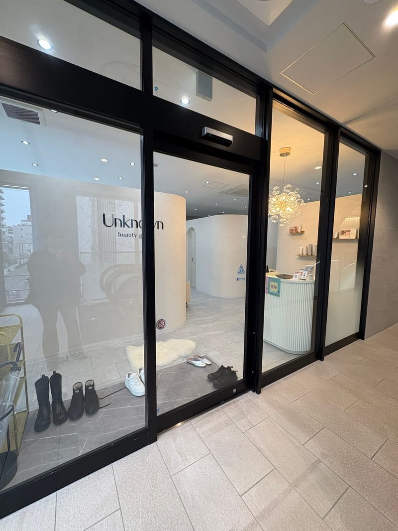 Unknown. 姫路店（姫路）のメンズ眉毛サロン