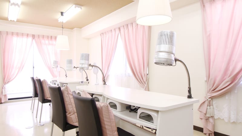 eclat まつげパーマ×ラッシュリフト×フェイシャルワックス(枚方市)のメンズ眉毛サロン