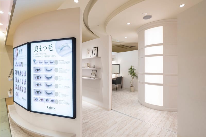 ―アイブロウ・まつ毛パーマ・マツエク― Reissy 松坂屋名古屋店の店内写真3