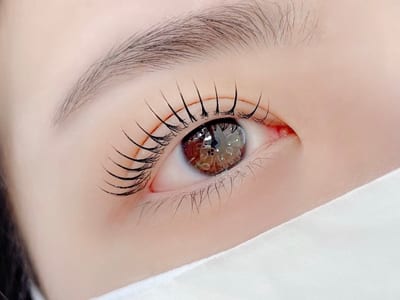 まつげパーマ＆マツエク＆眉毛専門 Q-LASHアカデミーサロン池袋 店内写真 3枚目