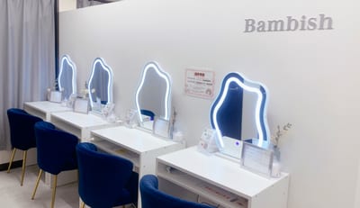 眉毛アイブロウ&まつ毛パーマ専門店 バンビッシュ池袋サンシャイン通り店 店内写真 1枚目