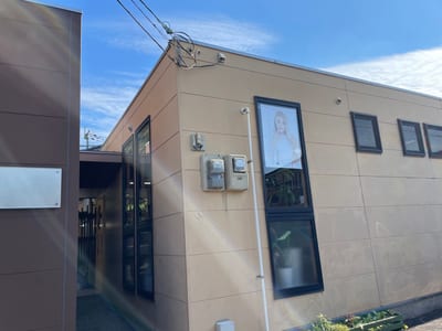 Calme光・WAX脱毛/眉毛/ドライヘッドスパ/セルフホワイトニング 店内写真 1枚目