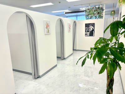 眉毛とまつげパーマの専門店 ロレインブロウ 春日部店 店内写真 2枚目