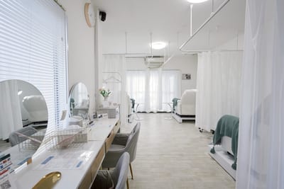 眉毛とまつげパーマの専門店 Lily ciel 錦糸町 店内写真 2枚目