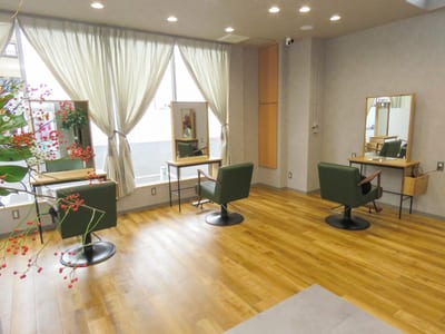 Ralis eye&eyebrow 店内写真 4枚目