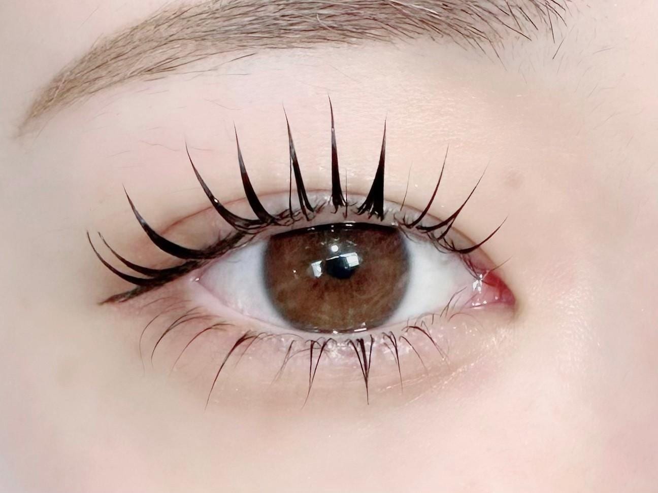 LAUREL EYE 小倉店(北九州)のメンズ眉毛サロン店内写真 1枚目