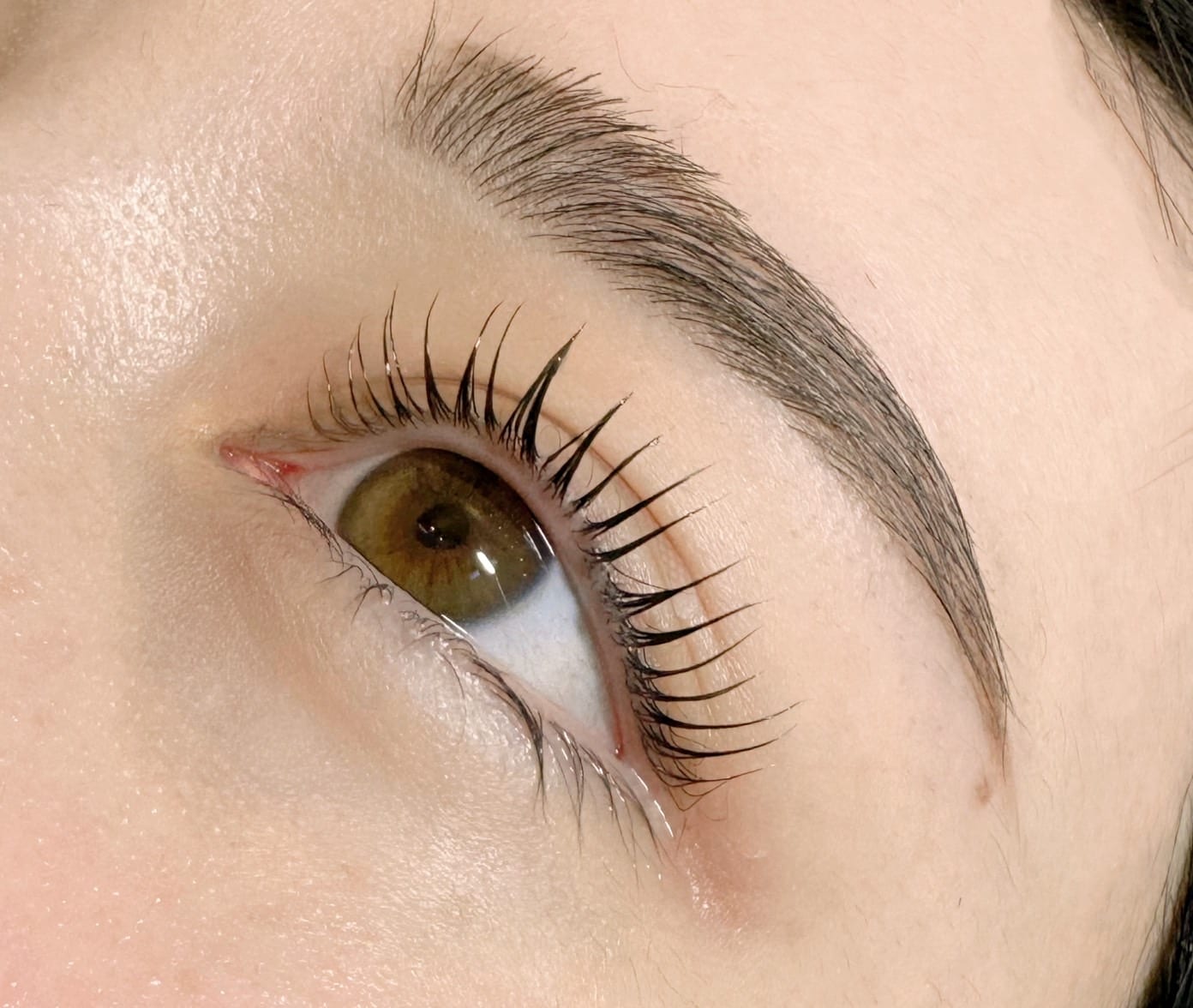 eyelash salon R(国分寺)のメンズ眉毛サロン店内写真 1枚目