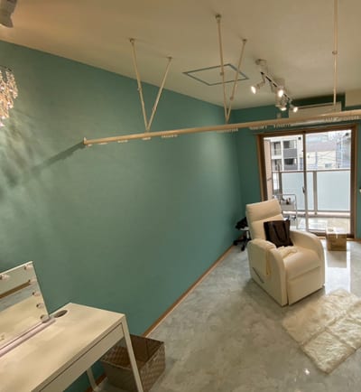 まつ毛パーマ&眉毛サロン SSIN STUDIO 新越谷店 店内写真 3枚目