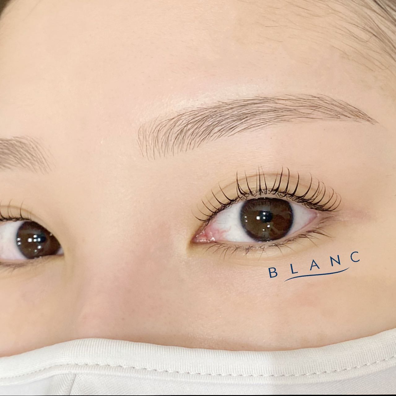 Eyelash Salon Blanc~まつげエクステと眉の専門美容室~COCOSA熊本店(熊本)のメンズ眉毛サロン店内写真 1枚目