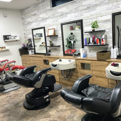 salon TOMARI 店内写真 2枚目