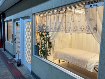 まつげパーマ&眉毛専門サロン Haku. 倉敷店 店内写真 3枚目