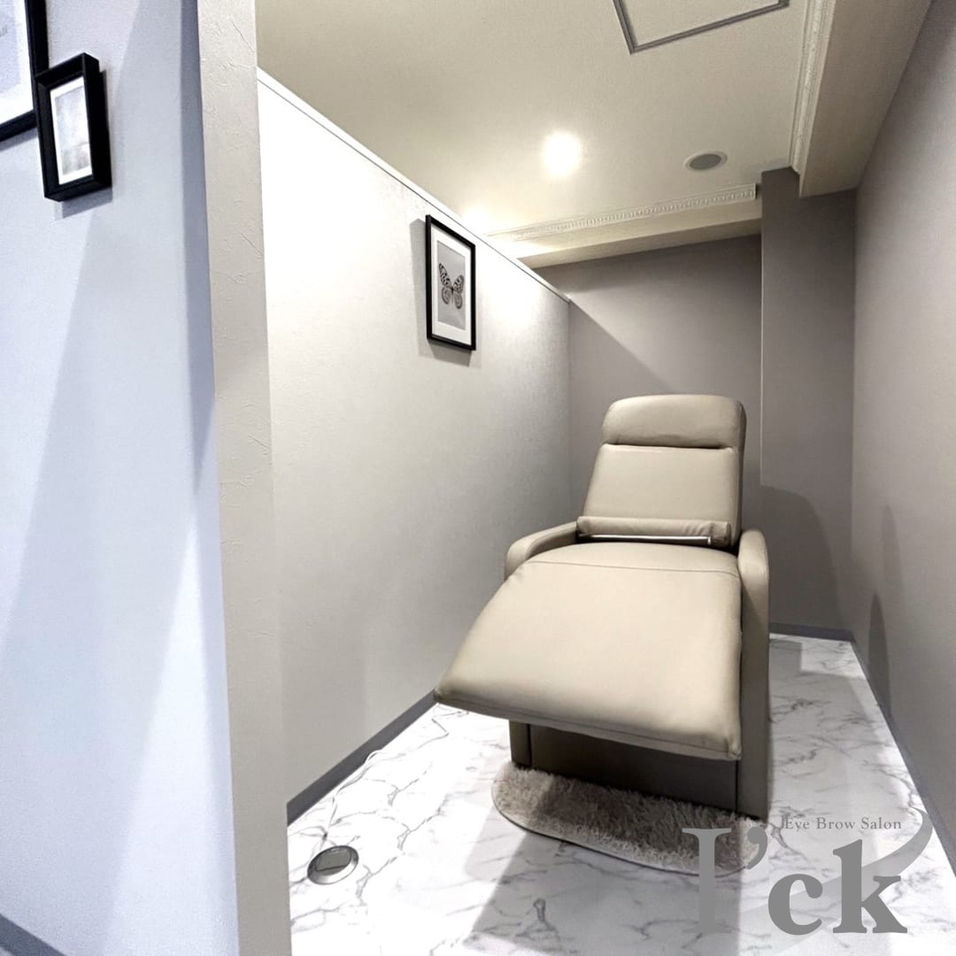 I'ck京橋店(京橋)のメンズ眉毛サロン店内写真 1枚目