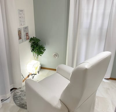 WHITE EYE 町田 店内写真 2枚目