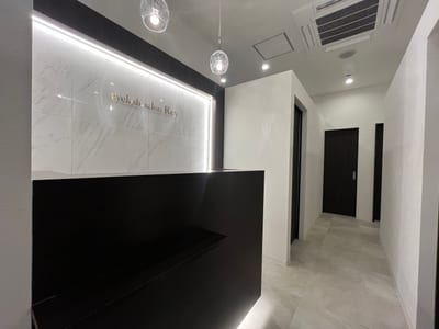 完全個室eyelash salon Rey宮崎駅東店 まつげパーマパリジェンヌ 店内写真 1枚目