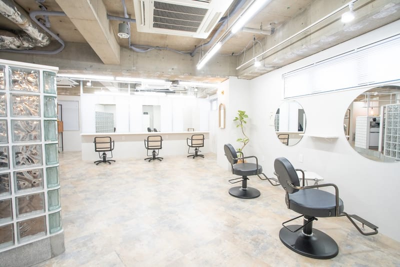 eyelash salon BUBBLES溝の口（溝の口）のメンズ眉毛サロン