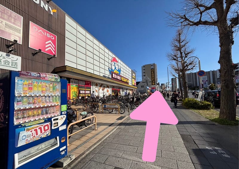 まつげパーマ・まつ毛エクステ・LED・アイブロウ専門店memeluイオンモール新瑞橋店の店内写真3