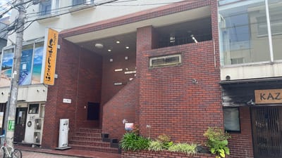 眉毛とまつげパーマの専門店 ロレインブロウ 武蔵小杉店 店内写真 2枚目