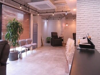 eyecaresalon milla nagamachi 店内写真 2枚目