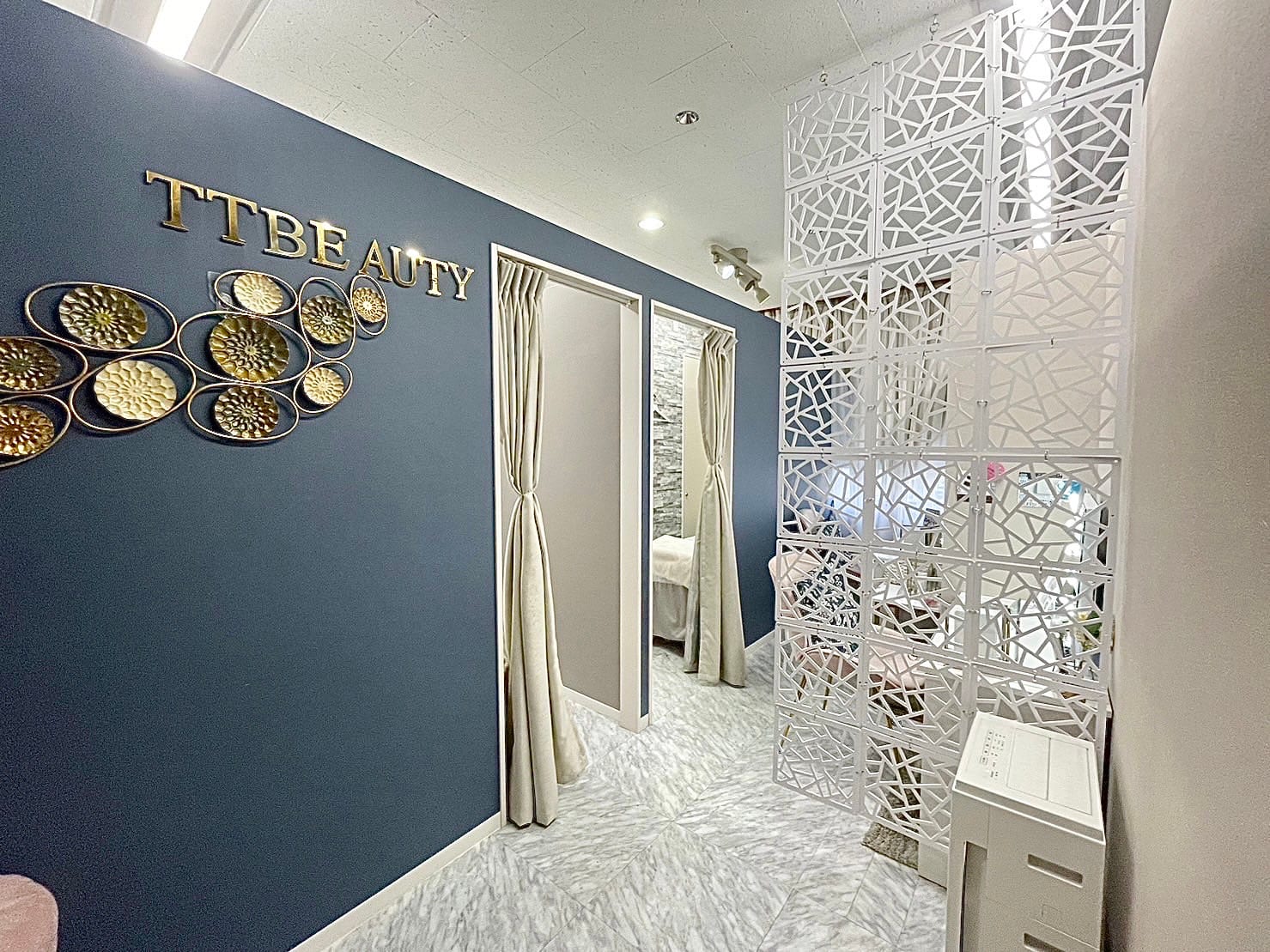男性専用 眉毛・メンズ脱毛サロン TT Beauty 名古屋栄店（名古屋）のメンズ眉毛サロン店内写真 1枚目