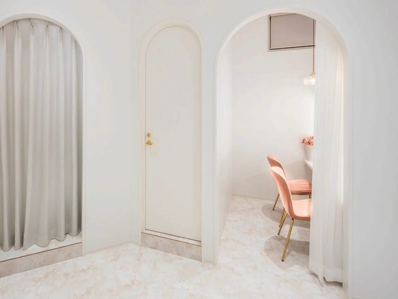 eclala eyelash salon 名駅店(名古屋)のメンズ眉毛サロン