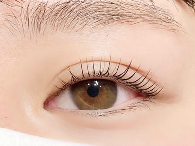 EYE'S lash_brows 店内写真 1枚目
