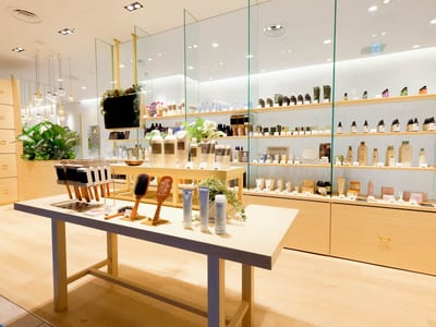 Terrace AVEDA 大丸心斎橋店 店内写真 1枚目