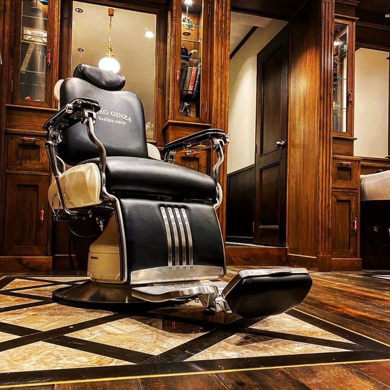 Shaving & Bridal BARBER SHOP 神楽坂店（御茶ノ水）のメンズ眉毛サロン