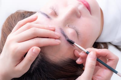 一度脱毛した眉毛はケア要らず次世代アイブロウ・眉毛脱毛研究所 MDラボ大垣店 店内写真 4枚目