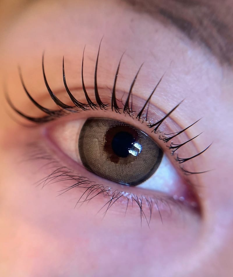 Eyelash felicite(大分)のメンズ眉毛サロン