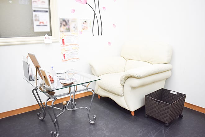 Naturalcare Salon De しるく(岡山)のメンズ眉毛サロン
