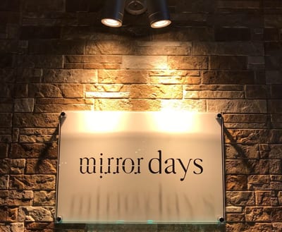 mirror days 店内写真 1枚目