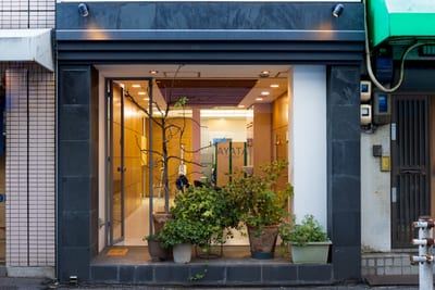 AYATA EYEBROW 幸町/アイブロウサロン/眉毛パーマ/岡山駅前 店内写真 3枚目