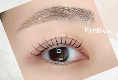まつ毛と眉毛のお店 Eyelis.u 店内写真 1枚目