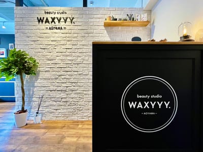 WAXYYY.TOKYO青山店 店内写真 1枚目