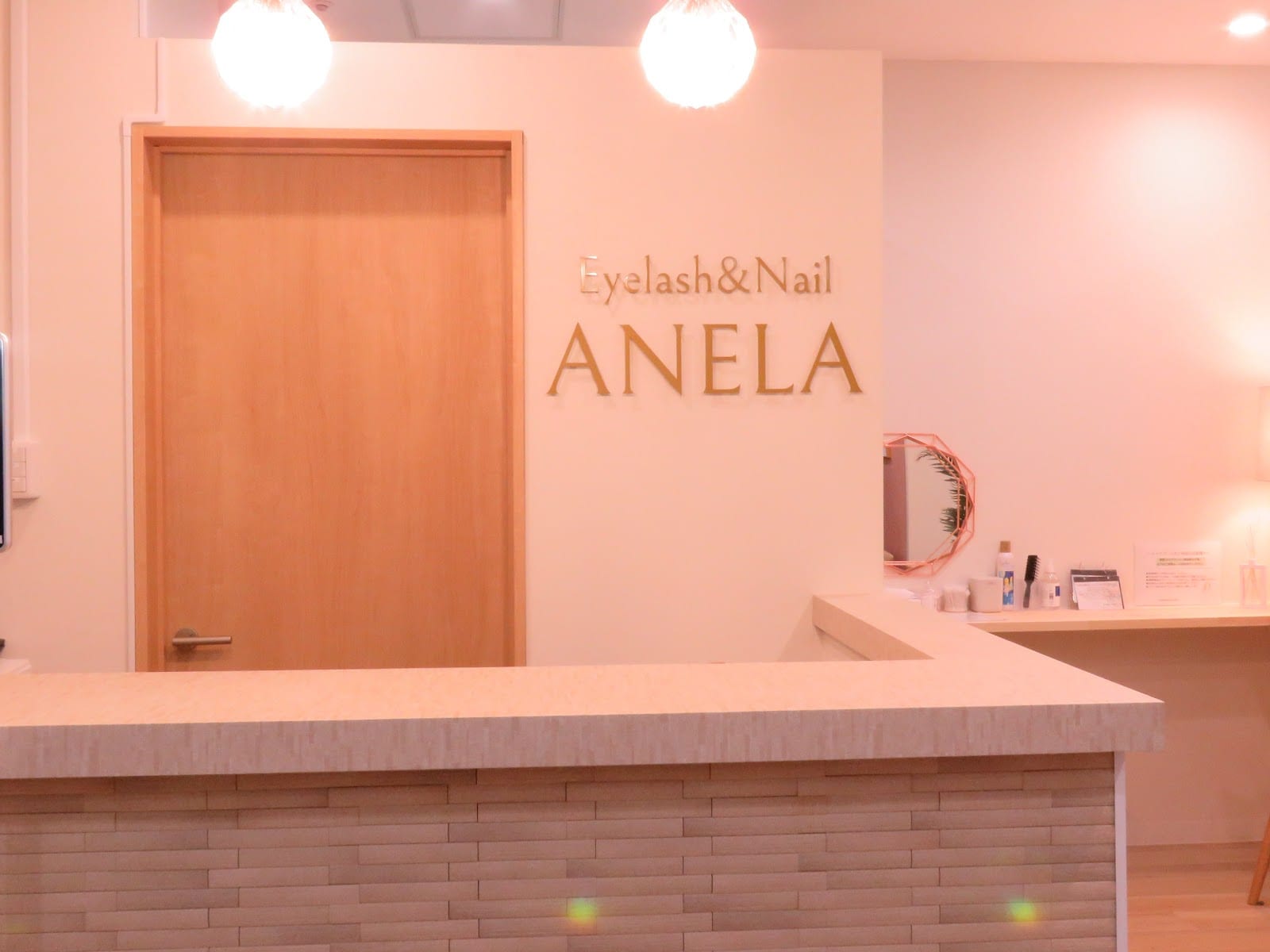 Eyelash&Nail ANELAまつげパーマ/マツエク/眉毛サロン/LED（仙台駅）のメンズ眉毛サロン店内写真 1枚目