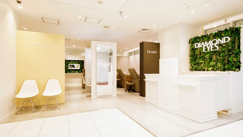 まつげ&眉毛 専門サロン DIAMOND EYES 渋谷マークシティ店（渋谷）のメンズ眉毛サロン